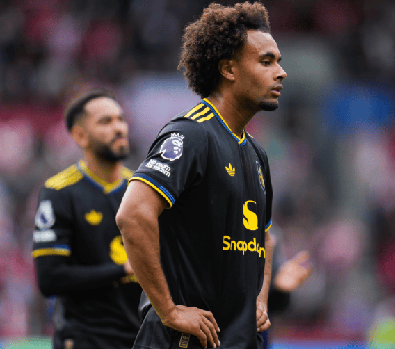 罗马提议先租后买+总价4000万签齐尔克泽，曼联要价5000万